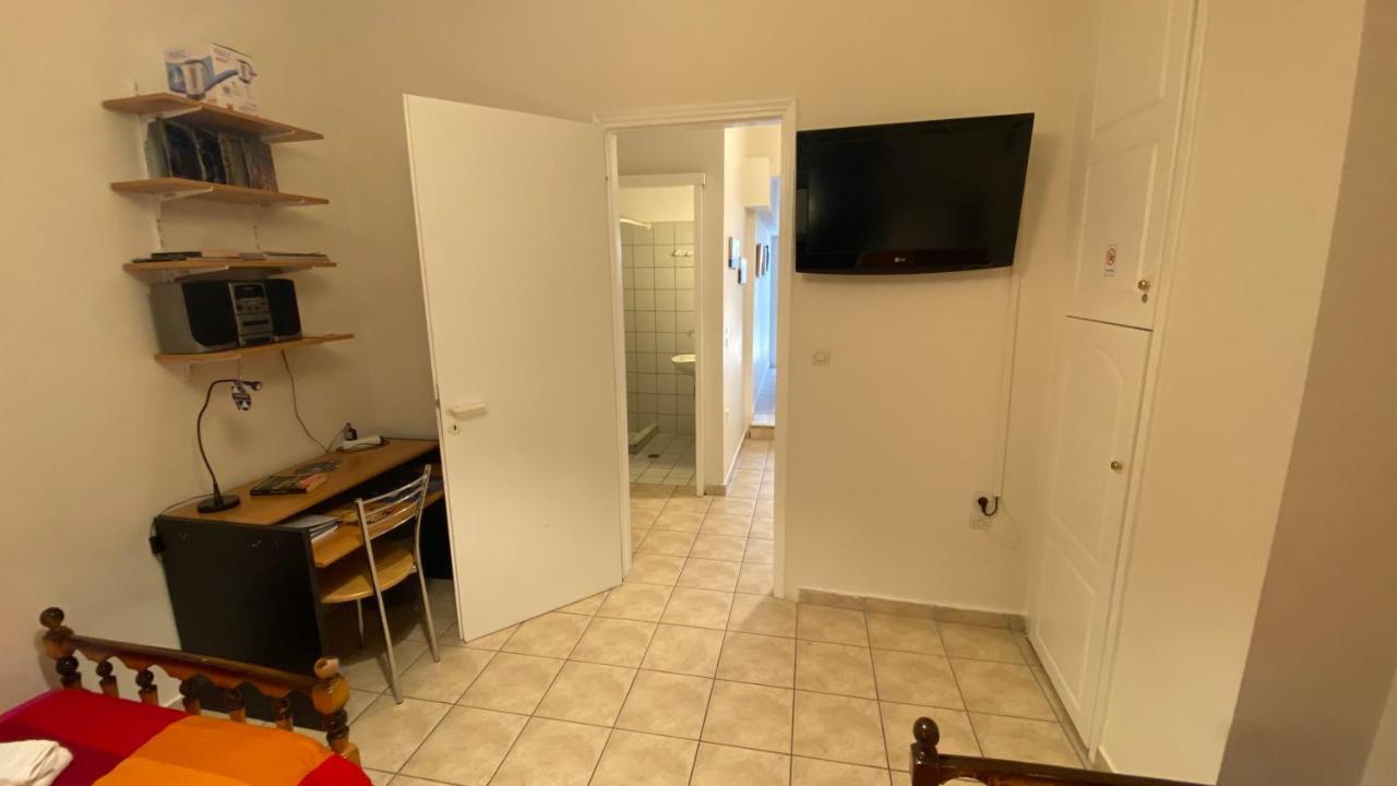 Patras Centre Apartment Luaran gambar